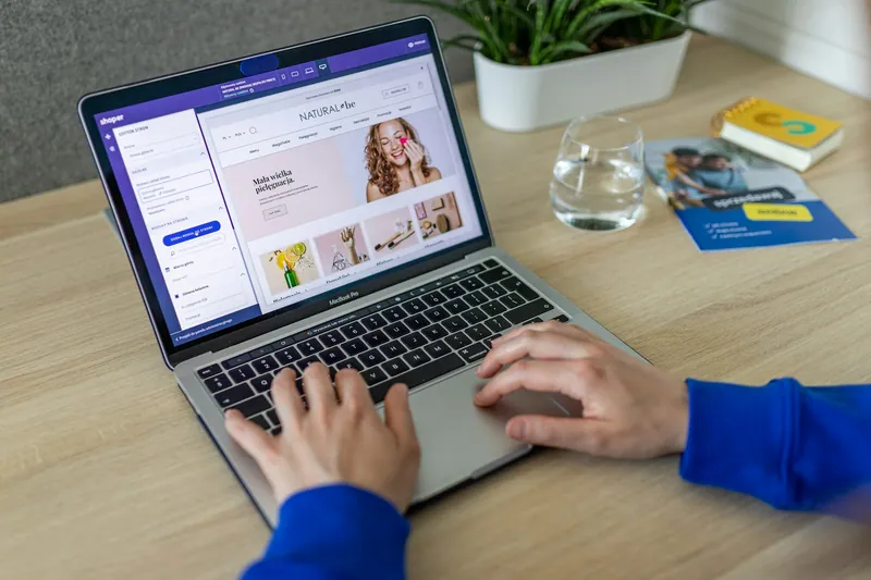 An online store open on a laptop during checkout